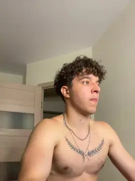 Cam4 Live Sex of bravo_maestro