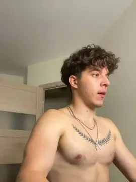 Cam4 Live Sex of bravo_maestro