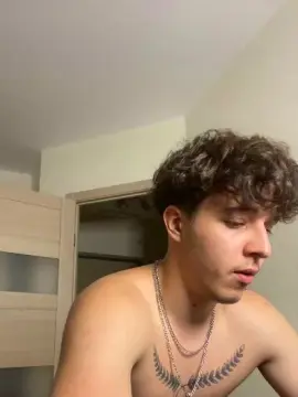 Cam4 Sex Cam of bravo_maestro