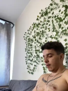 Cam4 Nude Webcam of bravo_maestro