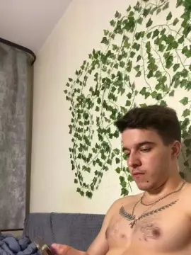 Cam4 Sex Chat of bravo_maestro