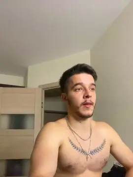 Cam4 Nude Webcam of bravo_maestro