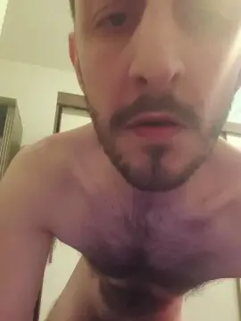 Cam4 Live Sex of AlanBruch