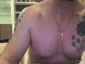 Cam4 Nude Webcam of Exhibby