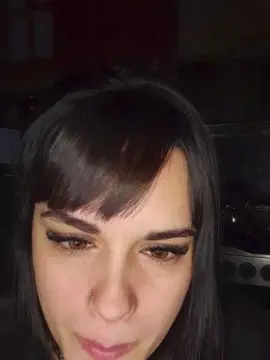 Cam4 Sex Chat of camuchi_xxx