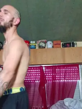 Cam4 Free Porn Cam of Bjamin