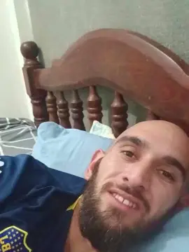 Cam4 Live Sex of Bjamin
