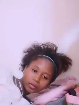Cam4 Free Live Porn of evehsexy