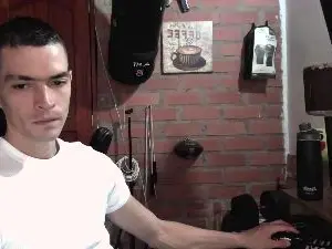 Cam4 Live Sex Cam of Travis_rxxx