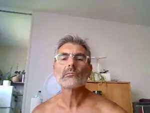 Cam4 Live Porn of bounnu