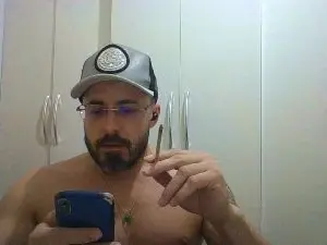 Cam4 Free Porn Cam of Alers87