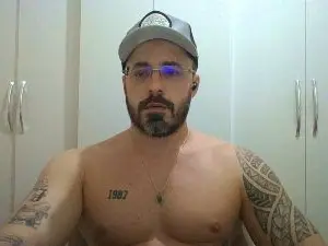 Cam4 Adult Video Chat of Alers87