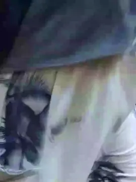 Cam4 Watch Live Sex Cams of slipfun_sexy