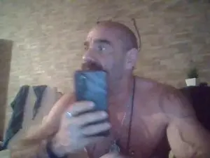 Cam4 Free Live Porn of TomiPsexy