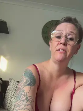 Cam4 Free Live Porn of X_SophiaXSlut_X