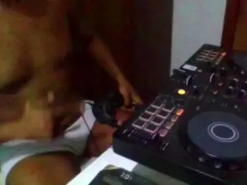 Cam4 Live Porn of tesudoblack85