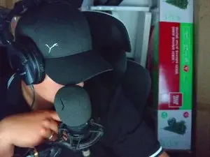 Cam4 Live Porn of Reyhotfunny