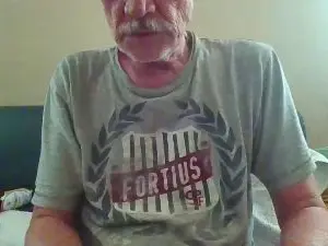 Cam4 Live Sex Cam of Chapsmaster