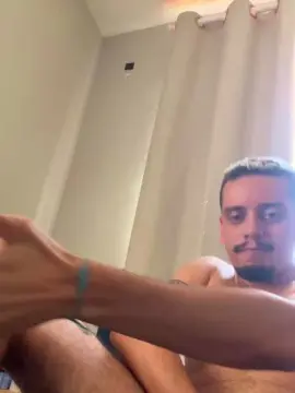 Cam4 Private Sex Chat of rodrigopereira3
