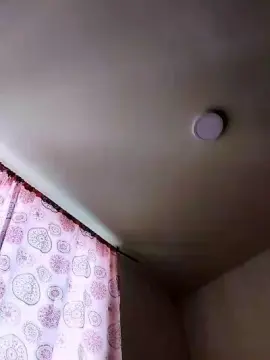Cam4 Free Live Porn of Nicollecute