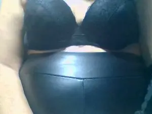 Cam4 Adult Video Chat of curvy_women