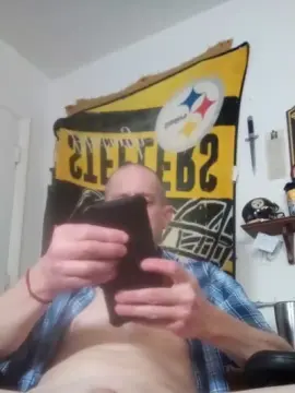 Cam4 Live Porn of bigdickbuzzy