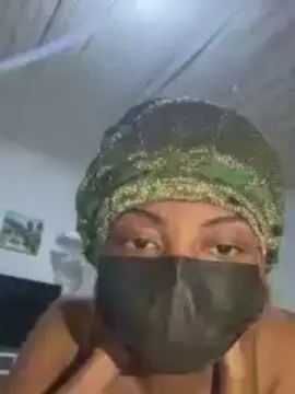 Cam4 Live Sex of MaevahSacha