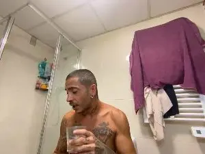 Cam4 Live Sex of Hotvan22