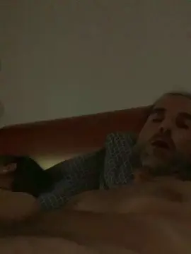Cam4 Free Live Porn of McEnrick1983