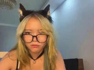 Cam4 Free Porn Cam of HuongZeimetz