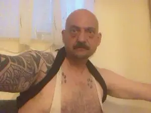 Cam4 Adult Video Chat of BEEF__DADDY