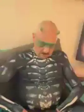 Cam4 Sex Chat of BEEF__DADDY