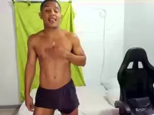 Cam4 Free Porn Cam of Malone3lg