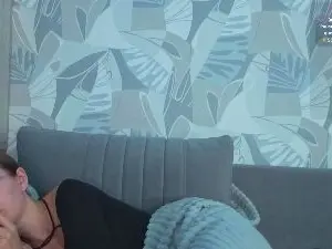Cam4 Nude Webcam of ArleenYum
