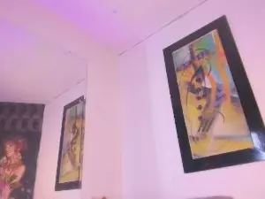 Cam4 Watch Live Sex Cams of Ciara_Hot_Ts