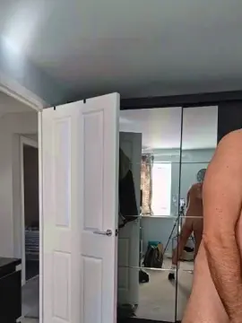 Cam4 Live Sex Cam of dave_naked