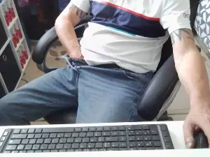Cam4 Best live sex cam show of Kevinareux60