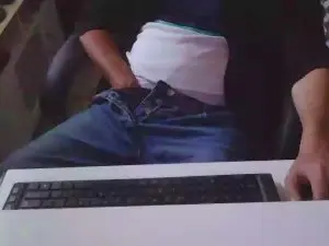 Cam4 Free Live Porn of Kevinareux60