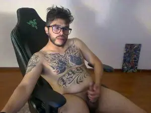 Cam4 Nude Webcam of M4dremi4elBicho