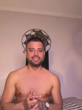 Cam4 Sex Cam of Marcovegas