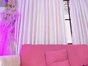 Cam4 Best Webcam of Deluxe_Val