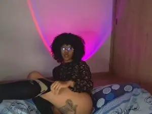 Cam4 Adult Webcam of Blackandmagic_