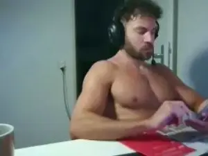 Cam4 Best live sex cam show of ALPHA_HUNK
