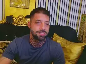 Cam4 Watch Live Sex Cams of TommyDum