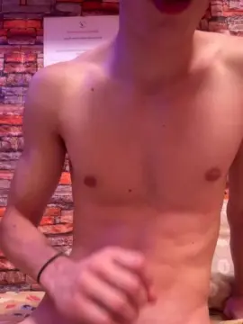 Cam4 Free Live Porn of ggcazzograndee
