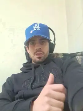 Cam4 Live Porn of chrisd26_