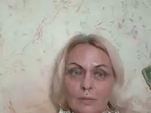Cam4 Free Live Porn of clementinehot