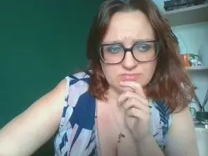 Cam4 Nude Webcam of sensualParis