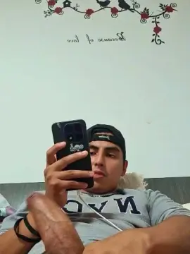 Cam4 Adult Webcams of James25nava