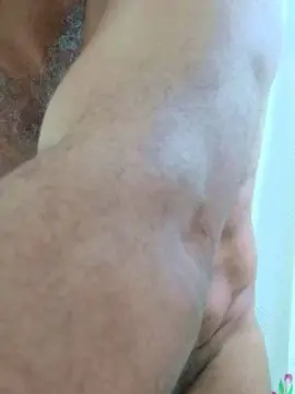 Cam4 Adult Webcam of Morenodiscret35